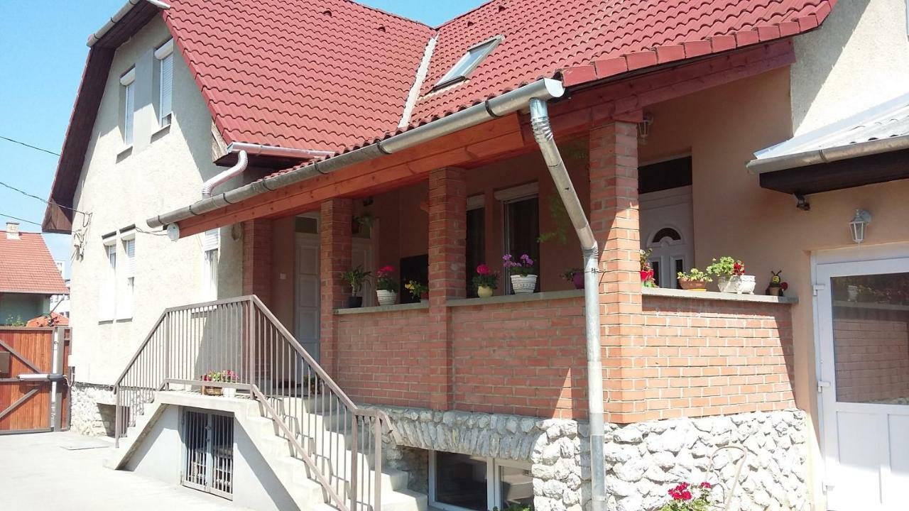 Pal Utcai Apartman Miszkolc Zewnętrze zdjęcie